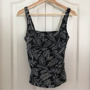 **New** CHRISTINA Bathing Suit Top Black/Leaf Design Adjustable Straps s…